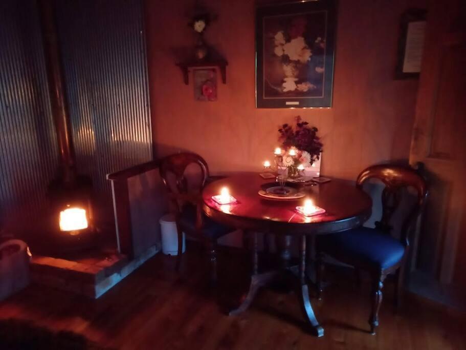 Warm Earth Cottages Aongatete Esterno foto